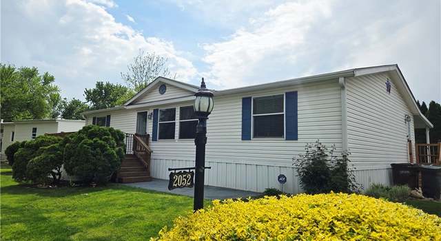 Photo of 2052 Greenfield, Middletown, OH 45044
