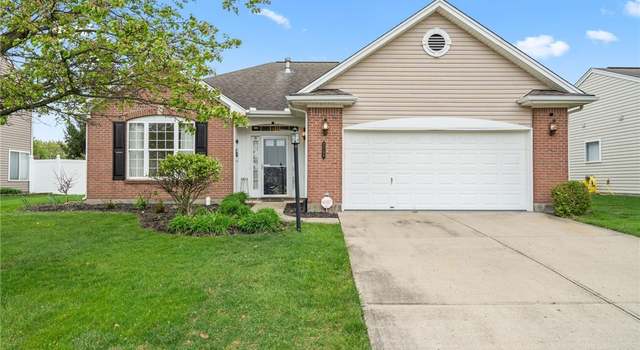 Photo of 2768 Twin Lakes Dr, Troy, OH 45373