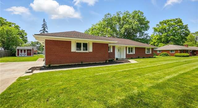 Photo of 220 Cardigan Rd, Washington Twp, OH 45459