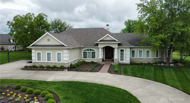 Photo of 1192 Waters Edge Dr, Centerville, OH 45458