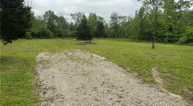 Photo of 5126 Diamond Mill Rd, Brookville, OH 45309