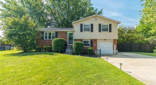 Photo of 627 Arrowhead Dr, Sidney, OH 45365