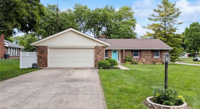 Photo of 2530 Kenmont Ct, Beavercreek, OH 45434