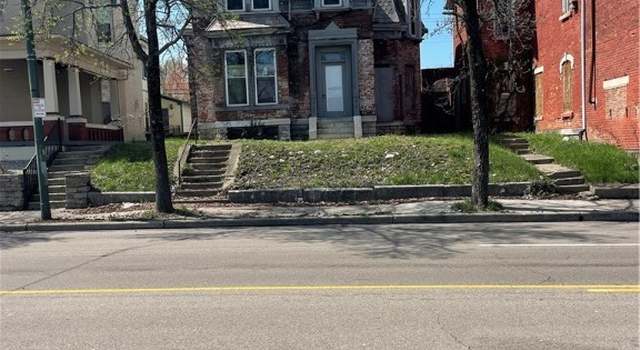 Photo of 809 Wayne Ave, Dayton, OH 45402