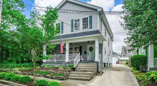 Photo of 11 Caton Dr, Oakwood, OH 45409