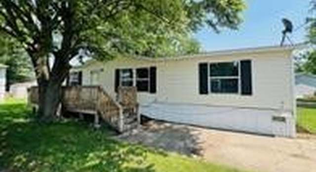 Photo of 2109 East Greenfield Dr, Middletown, OH 45044