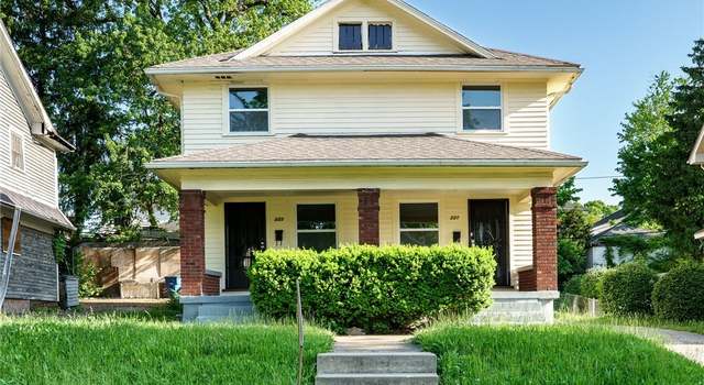 Photo of 223 W Parkwood Dr #221, Dayton, OH 45405