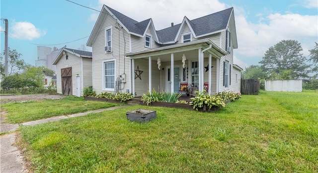 Photo of 5817 E Xenia St, Bowersville Vlg, OH 45307