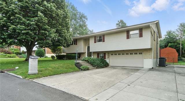 Photo of 2536 Loris Dr, Dayton, OH 45449