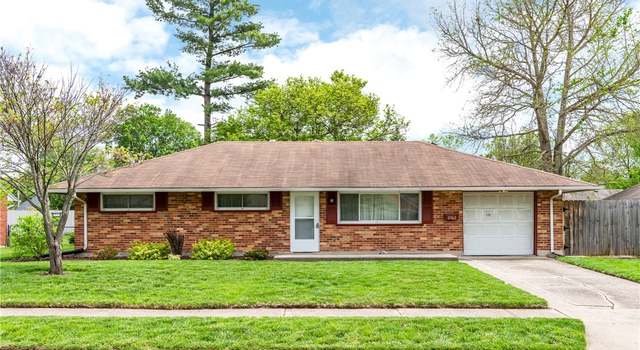 Photo of 3762 Waterbury Dr, Kettering, OH 45439