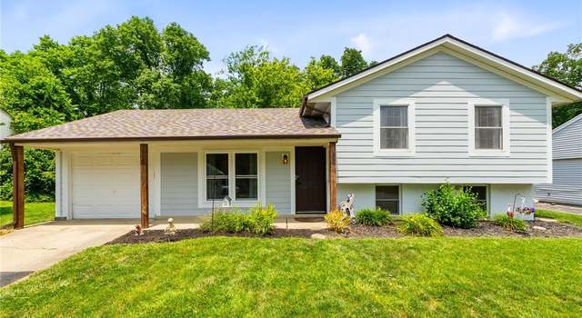 Photo of 360 Spruceway Dr, Springboro, OH 45066