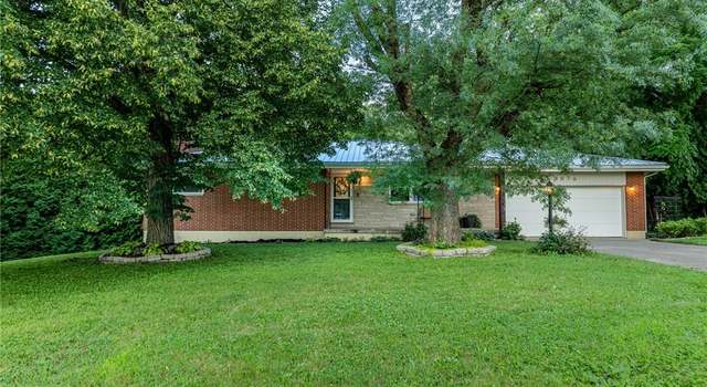Photo of 2876 College Hill Ct, Dayton, OH 45431