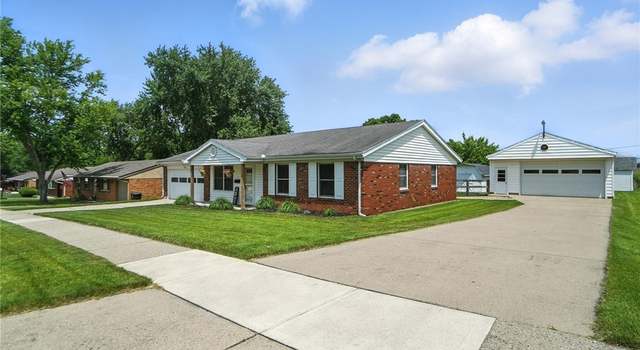 Photo of 182 Grantwood Dr, Dayton, OH 45449