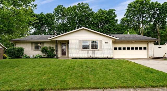 Photo of 650 Hathaway Trl, Tipp City, OH 45371
