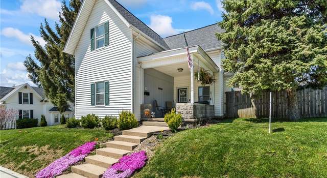 Photo of 6 W Race St, Mechanicsburg, OH 43044