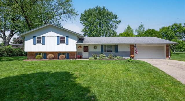 Photo of 4709 Briar Knoll Dr, Kettering, OH 45429
