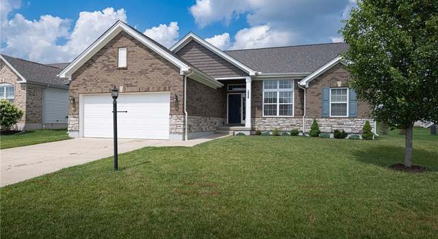 Photo of 1693 Sunset Canyon Ct, Fairborn, OH 45324