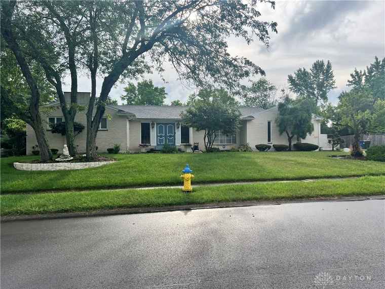 Photo of 801 Accent Park Dr Dayton, OH 45417