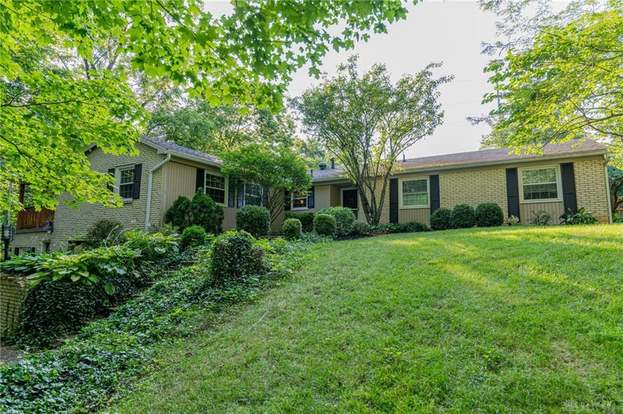 2115 Dane Ln Bellbrook Oh 45305 Mls 797427 Redfin