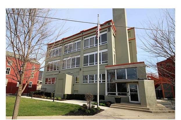 207 E 6th St 301 Dayton Oh 45402 2 Beds 2 Baths