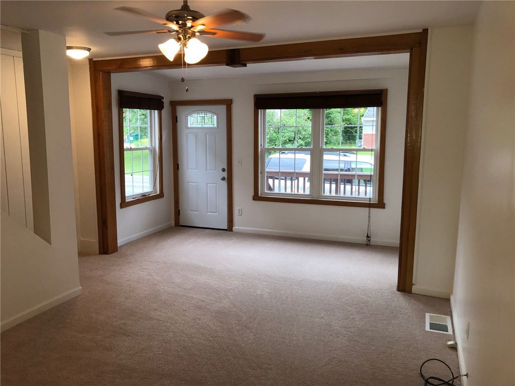 8 Ambridge Ave, Leet Twp, PA 15003 MLS 1344301 Redfin