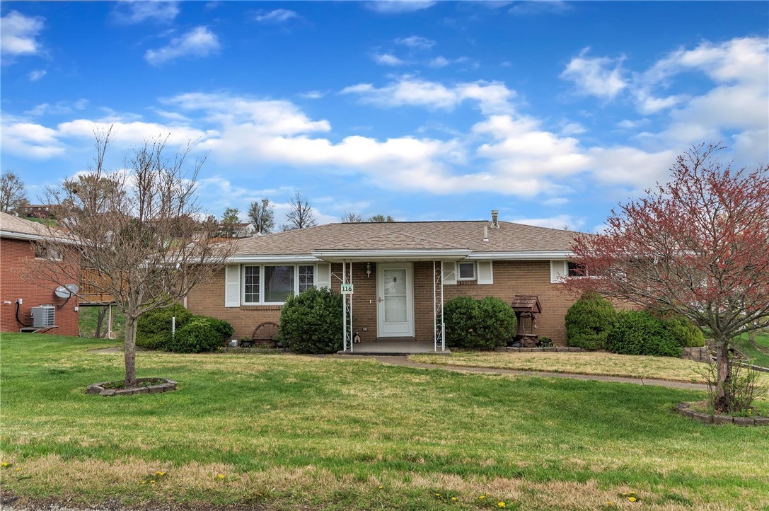 116 Crescent Dr, Canton Twp, PA 15301 | MLS# 1493764 | Redfin