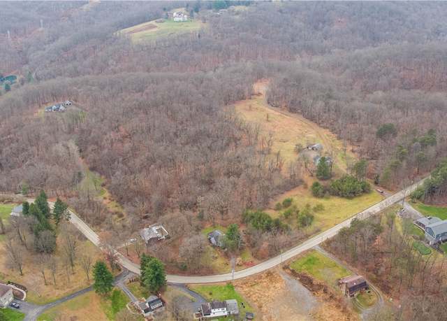 Property at 224 Indianola Rd, Indiana Twp - Nal, PA 15024, 3 beds, 1 bath