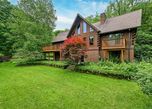 Property at 117 Oak Dr, Forward Twp - But, PA 16033, 3 beds, 2.5 baths