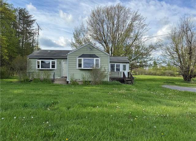 Property at 2088 Leesburg Grove City Rd, Springfield Twp - Mer, PA 16137, 2 beds, 1 bath