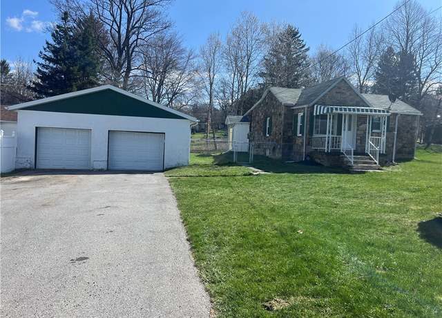 Property at 944 Main St, Central City Borough, PA 15926, 2 beds, 1.5 baths