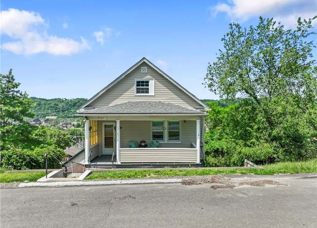 Property at 947 Pine St, Ambridge, PA 15003, 3 beds, 1 bath