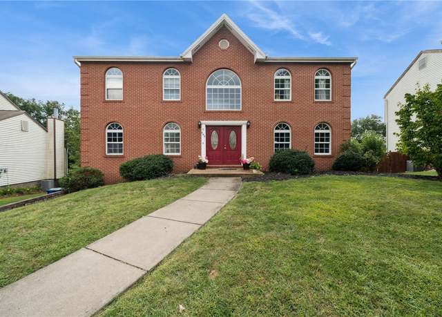 Property at 232 Carriage Blvd, Plum Boro, PA 15239, 4 beds, 2.5 baths