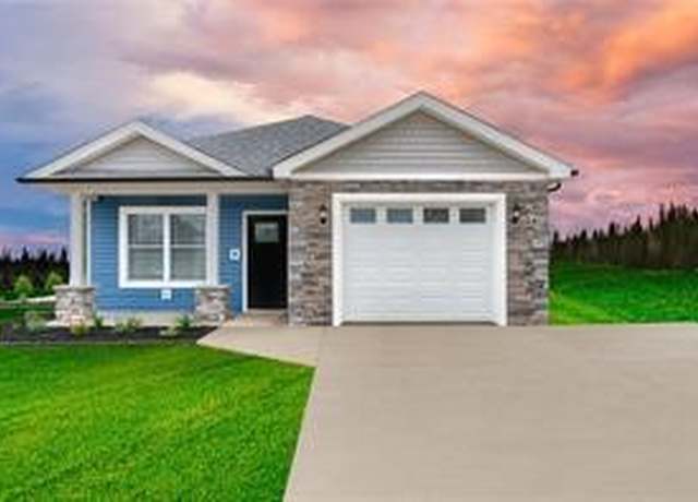 Property at 1820 11th St, Patterson Twp, PA 15010, 3 beds, 2.5 baths