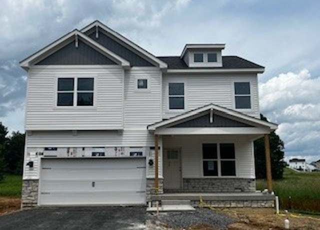 Property at 364 Leslie Farms Dr, Connoquenessing Boro, PA 16033, 4 beds, 2.5 baths