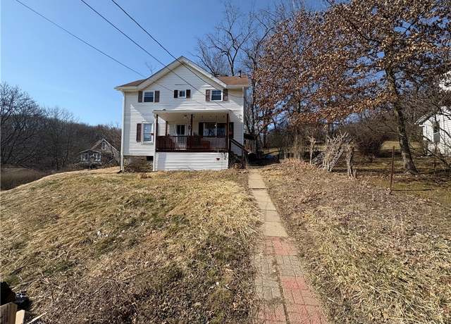 Property at 108 13th Ave, City Of But Nw, PA 16001, 5 beds, 1.5 baths