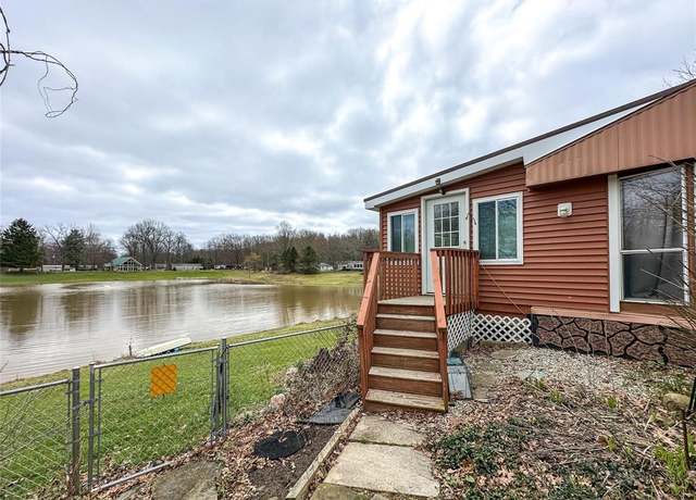 Property at 9900 Seneca Trl, Shenango-cra, PA 16424, 3 beds, 1 bath