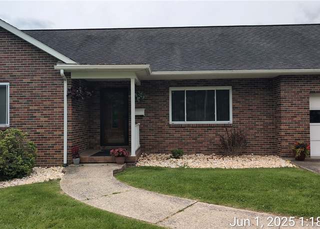 Property at 175 Sherman Ave, Waynsbrg/frankln Twp, PA 15370, 2 beds, 2.5 baths