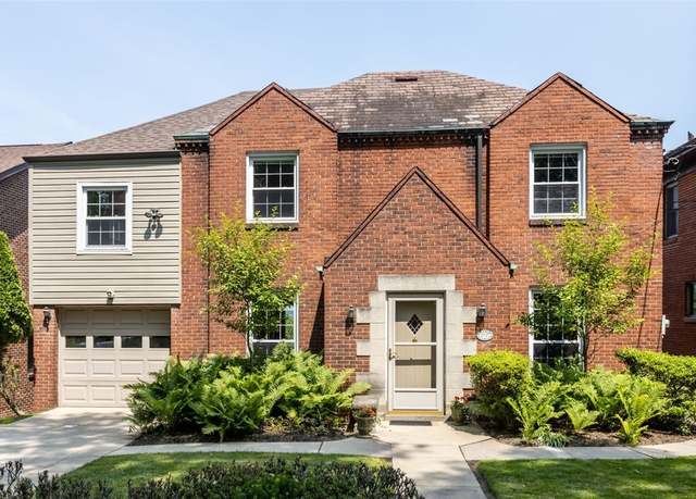 Property at 2727 Mt Royal Rd, Squirrel Hill, PA 15217, 5 beds, 3 baths