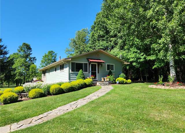 Property at 247 Kutenai Trl, Jackson Twp - Mer, PA 16137, 2 beds, 1 bath