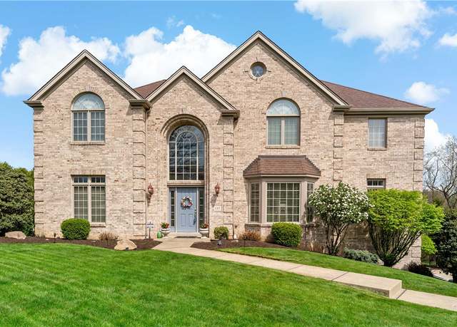 Property at 137 Bittersweet Cir, Peters Twp, PA 15367, 4 beds, 4.5 baths