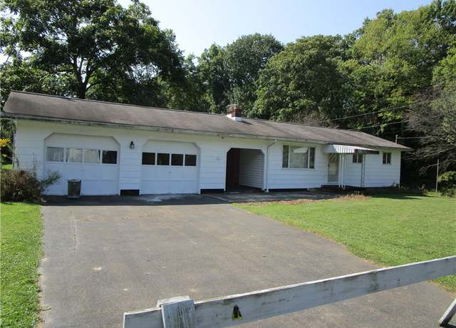 Property at 1020 East Eldorado Rd, Parker Twp, PA 16049, 3 beds, 1.5 baths