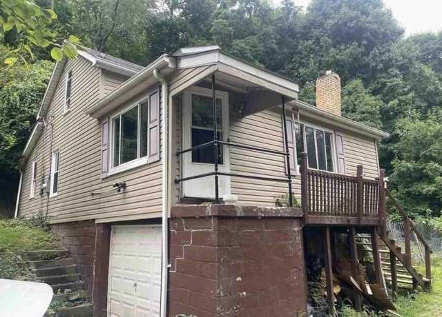 Property at 4 Lewis Dr, Aliquippa, PA 15001, 1 bed, 1 bath