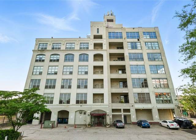 Property at 5850 Centre Ave #605, Shadyside, PA 15206, 1 bed, 1 bath