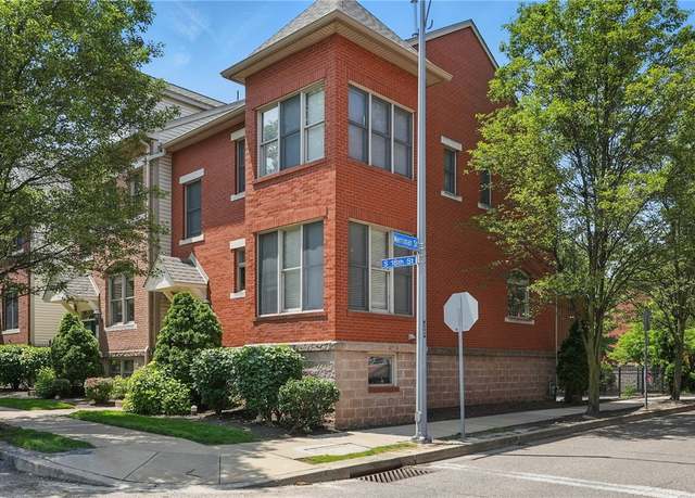 Property at 30 S 18th St, South Side, PA 15203, 2 beds, 2.5 baths