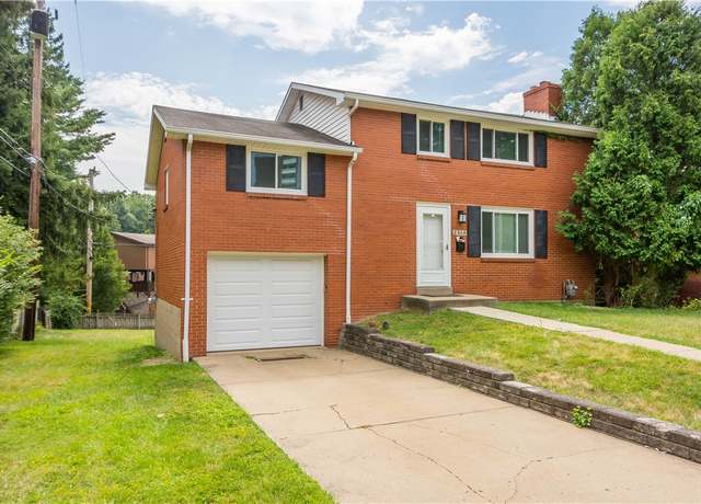Property at 1313 Royal Oak Rd, Scott Twp - Sal, PA 15220, 3 beds, 2.5 baths