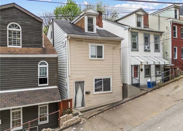 Property at 37 Welsh Way, South Side, PA 15203, 3 beds, 1.5 baths