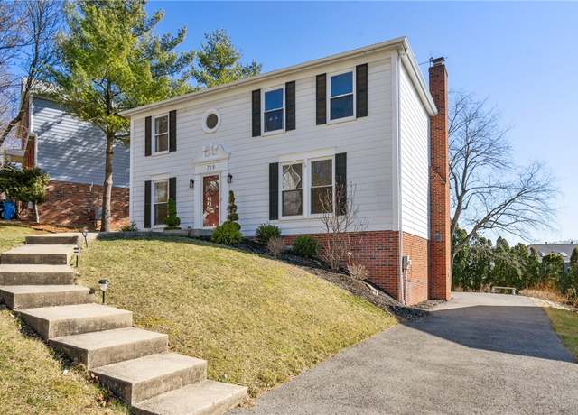 Property at 718 Robin Dr, Scott Twp - Sal, PA 15220, 4 beds, 2.5 baths