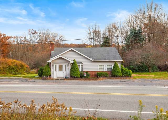 Property at 2004 Stoystown Rd, Somerset Twp, PA 15541, 3 beds, 1 bath