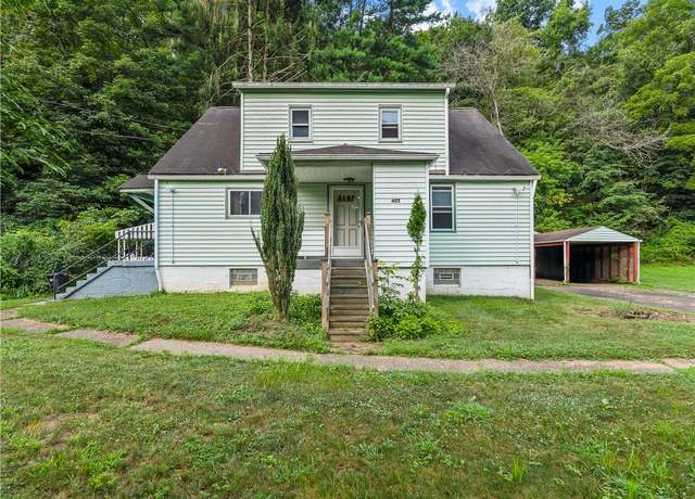 Property at 403 Clinton Ave Ext, Oakdale, PA 15071, 4 beds, 2 baths