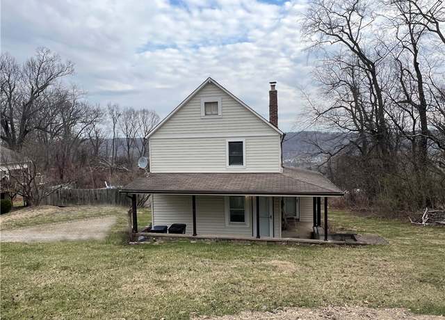 Property at 1629 Glenbrook Ave, Moon/crescent Twp, PA 15108, 3 beds, 1.5 baths